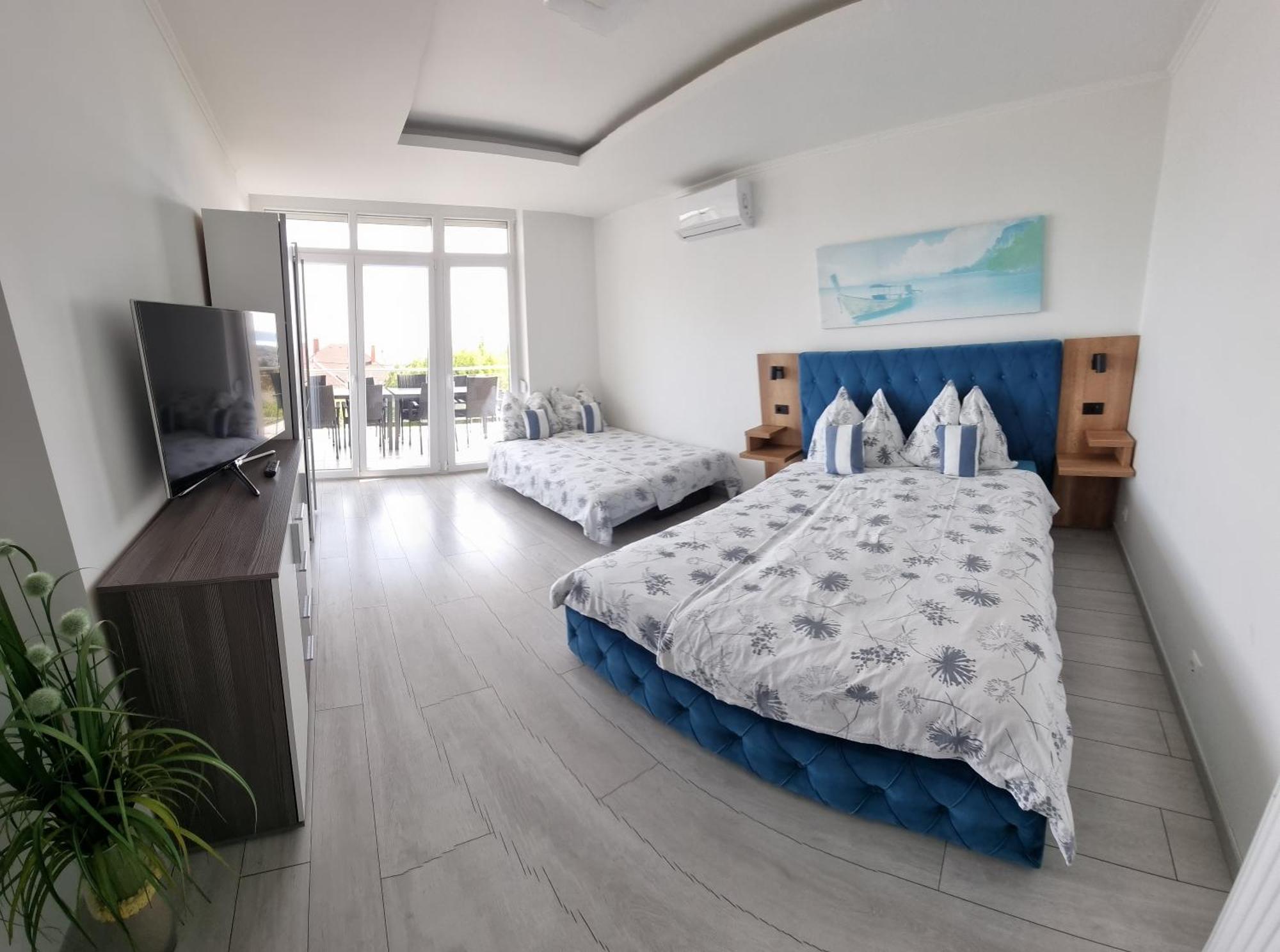 Lakeview Apartments Balatonfuered 외부 사진