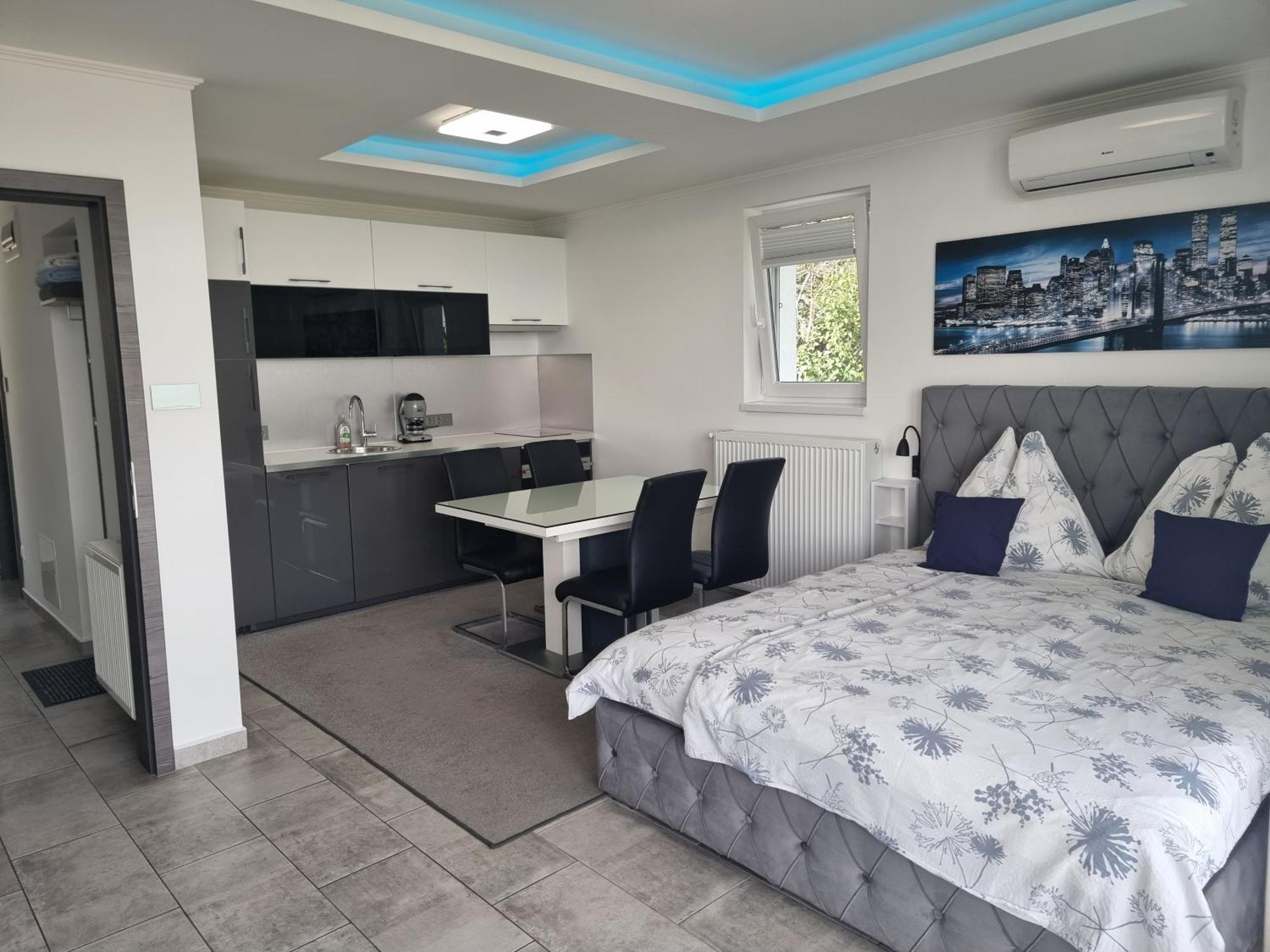 Lakeview Apartments Balatonfuered 외부 사진